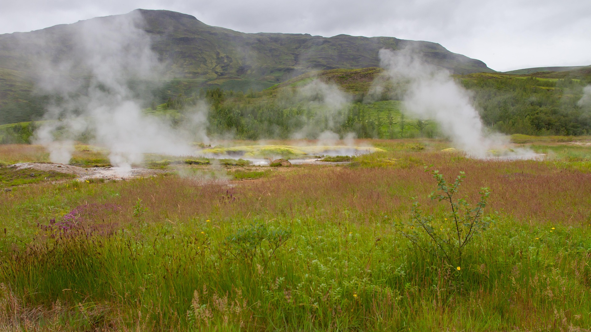 hot-spring-7929676_1920
